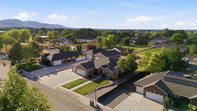2918 W 8870 S, West Jordan, UT 84088