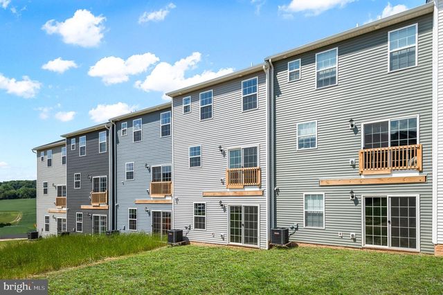 310 VERONA DR, New Cumberland, PA 17070