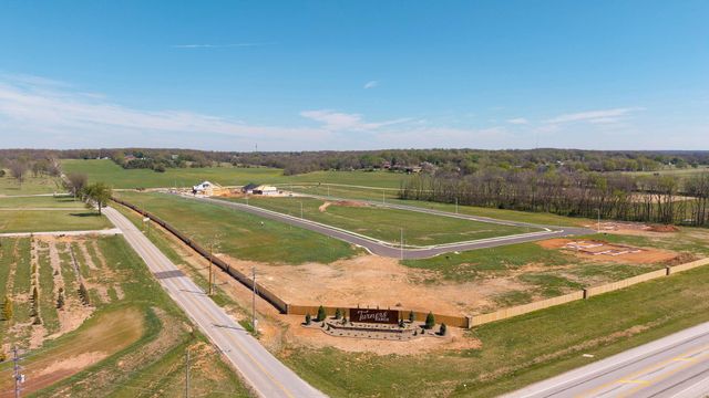 1795 S Pinecone Path, Springfield, MO 65809