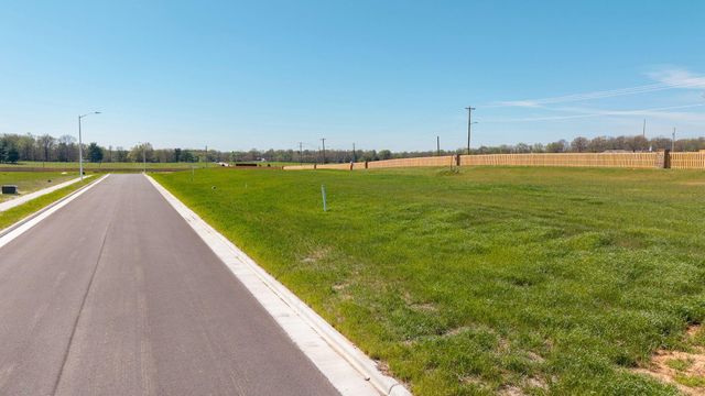 1795 S Pinecone Path, Springfield, MO 65809