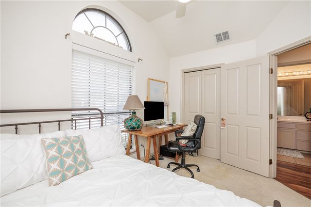 6152 Saint Denis St, Corpus Christi, TX 78414