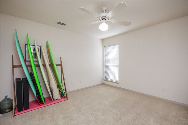 6152 Saint Denis St, Corpus Christi, TX 78414