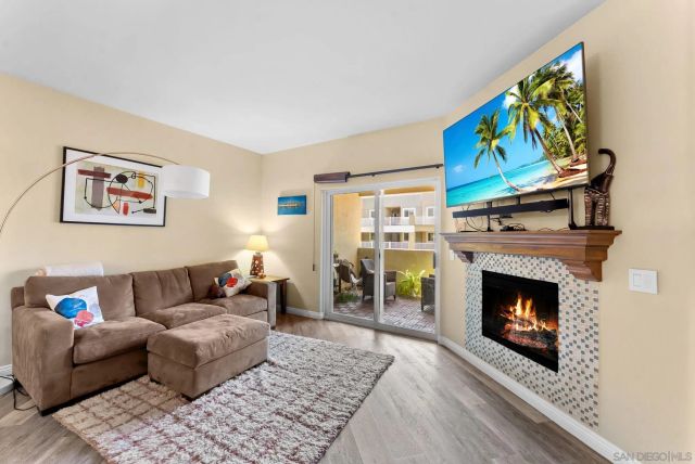 1100 Civic Center Dr C25, Oceanside, CA 92054