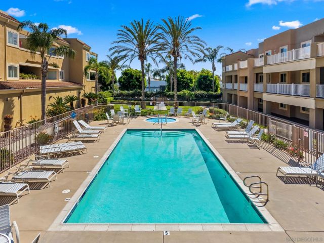 1100 Civic Center Dr C25, Oceanside, CA 92054