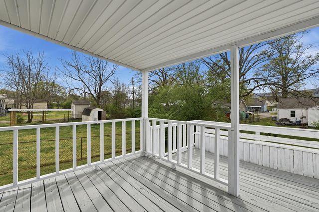 503 Flegal Avenue, Rossville, GA 30741