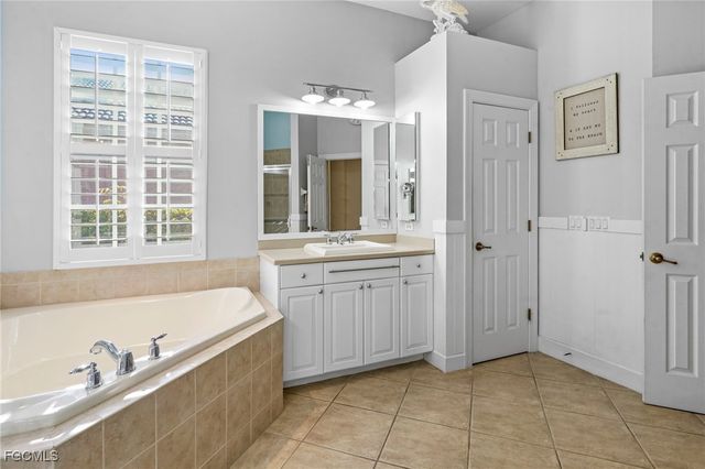 5589 Whispering Willow WAY, Fort Myers, FL 33908