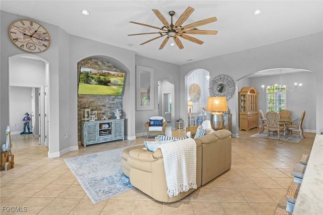 5589 Whispering Willow WAY, Fort Myers, FL 33908