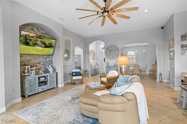 5589 Whispering Willow WAY, Fort Myers, FL 33908