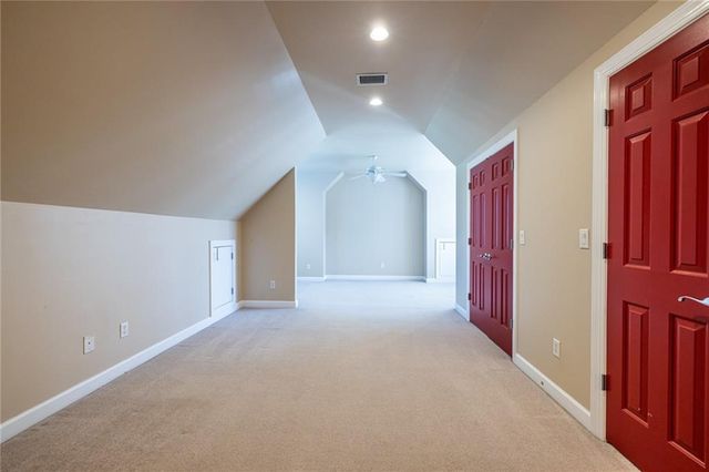 825 Glengate Place, Atlanta, GA 30328