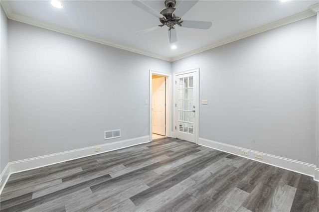 825 Glengate Place, Atlanta, GA 30328
