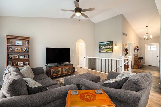 107 Barnsley Drive, Howell, MI 48843