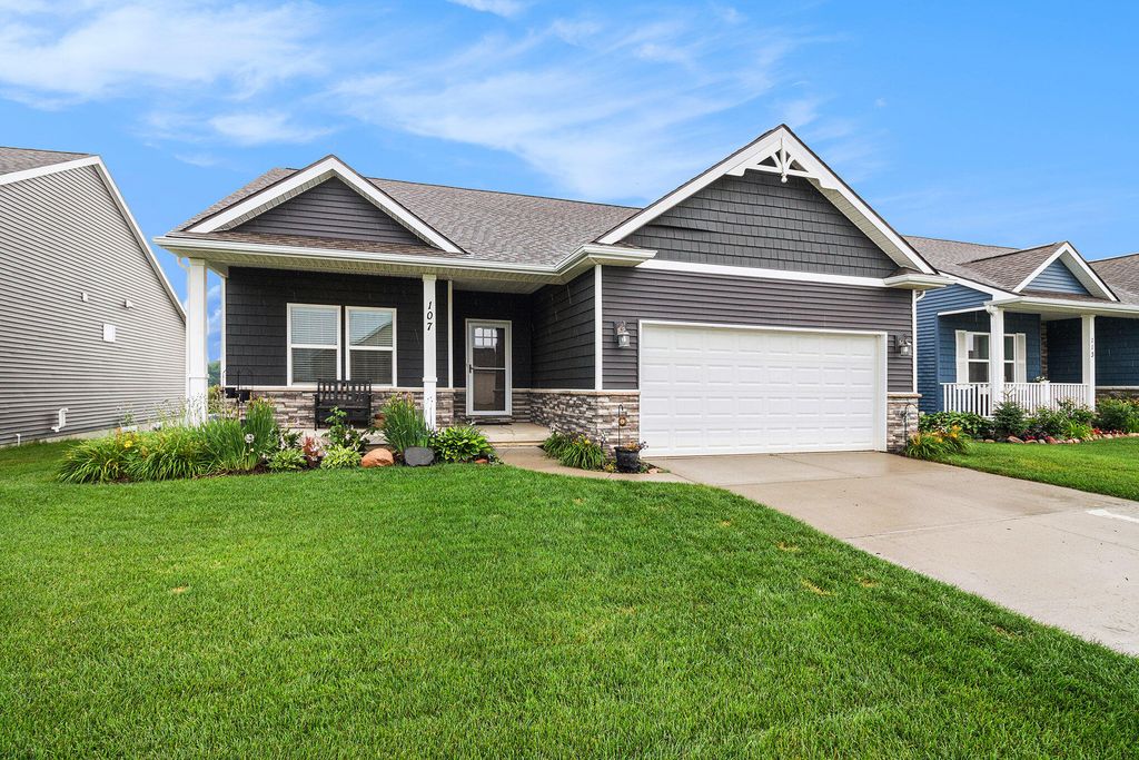 107 Barnsley Drive, Howell, MI 48843