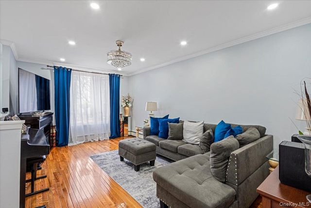 320 Marion Street, Brooklyn, NY 11233