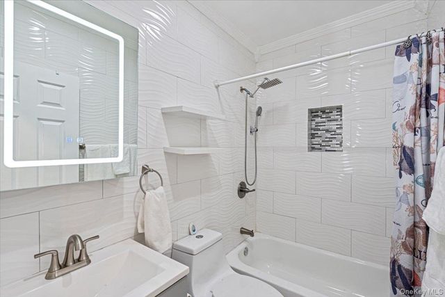 320 Marion Street, Brooklyn, NY 11233