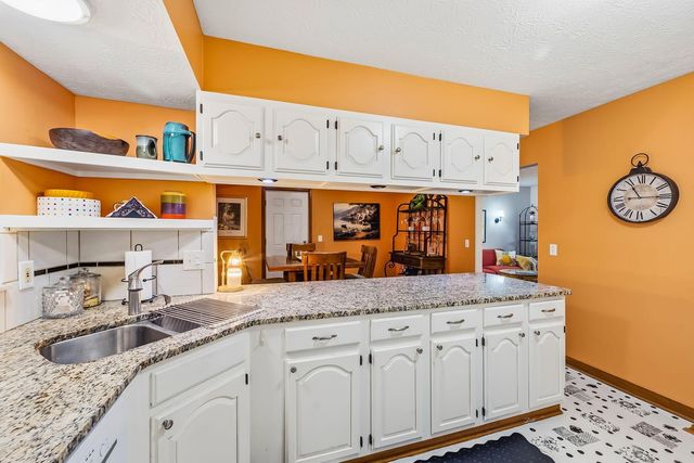 8369 Walnut Avenue, Galena, OH 43021