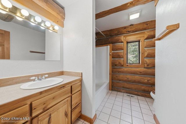 159 Cabin Ridge RD, Spirit Lake, ID 83869