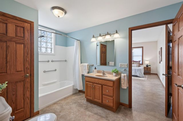 2019 Franklin Avenue SE, Minneapolis, MN 55414