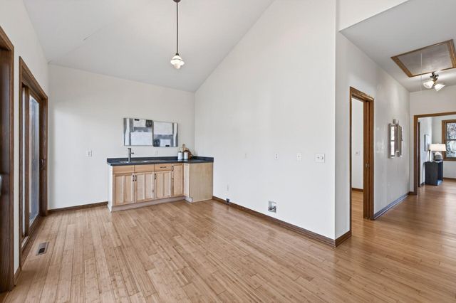 2019 Franklin Avenue SE, Minneapolis, MN 55414