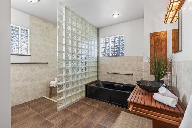 2019 Franklin Avenue SE, Minneapolis, MN 55414