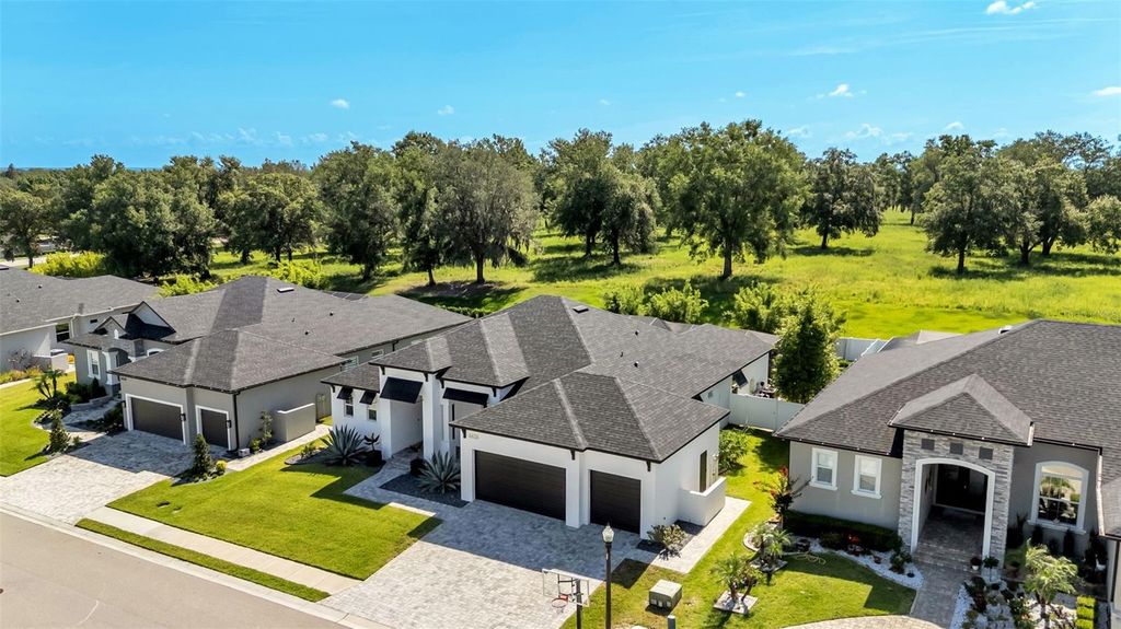 Image 4 of property listing at 6626 RIDGEMONT ROAD, Lakeland, FL 33813