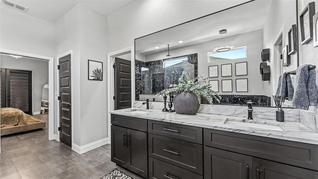 Image 32 of property listing at 6626 RIDGEMONT ROAD, Lakeland, FL 33813