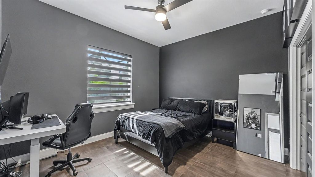 Image 37 of property listing at 6626 RIDGEMONT ROAD, Lakeland, FL 33813