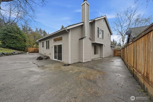 27213 32nd Place S, Auburn, WA 98001