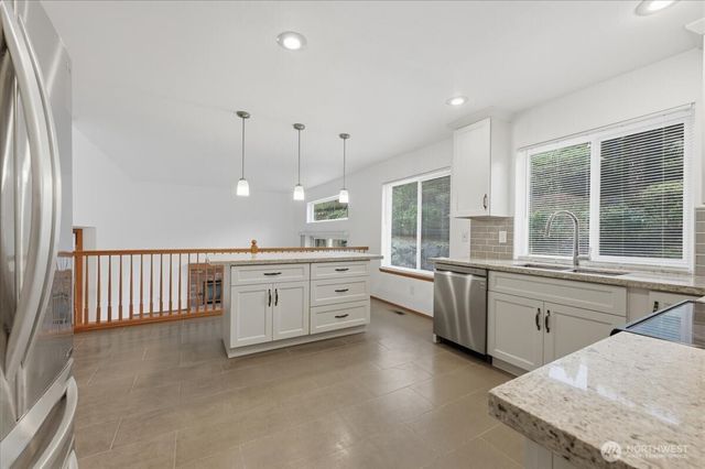 27213 32nd Place S, Auburn, WA 98001