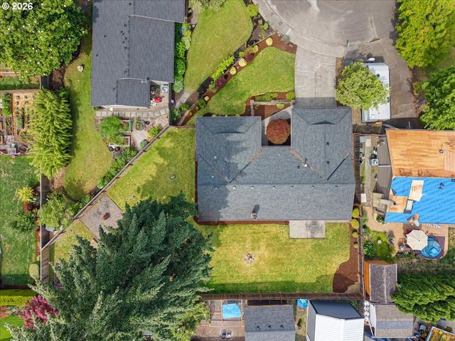 940 Ne BALDWIN St, Hillsboro, OR 97124