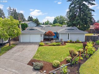 940 Ne BALDWIN St, Hillsboro, OR 97124