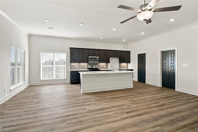 4215 Hummingbird Drive, Sherman, TX 75092