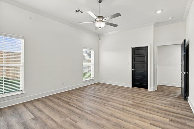 4215 Hummingbird Drive, Sherman, TX 75092