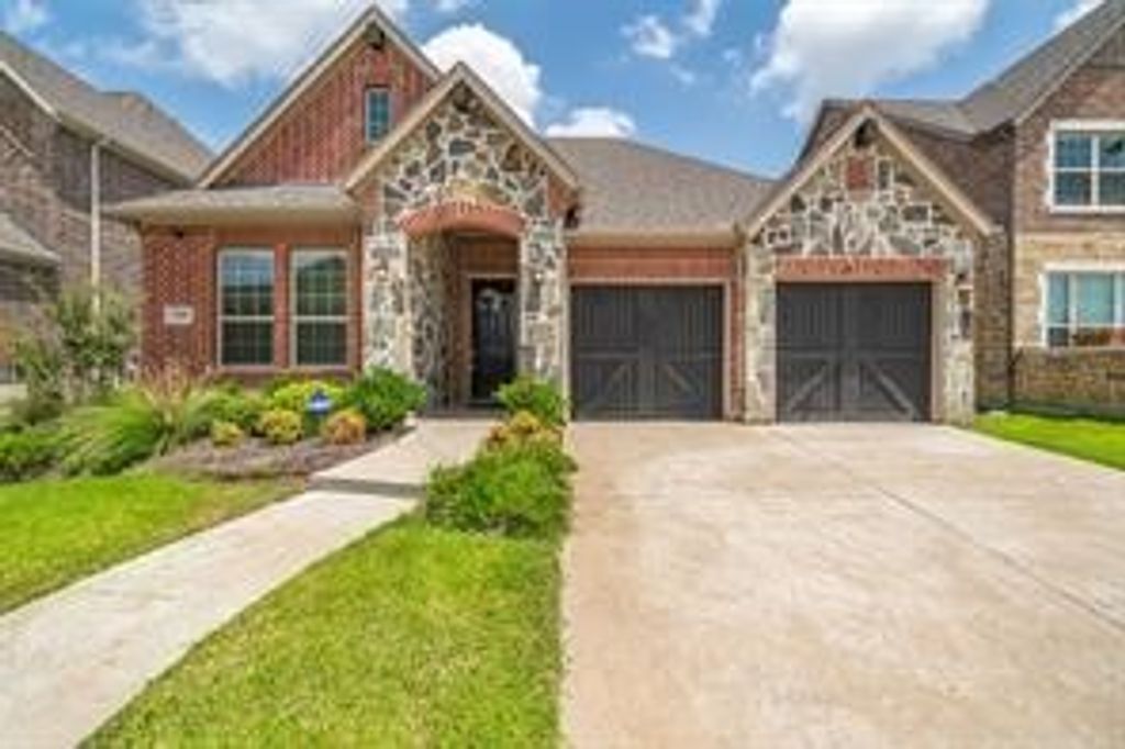 5888 Austin Waters, The Colony, TX 75056