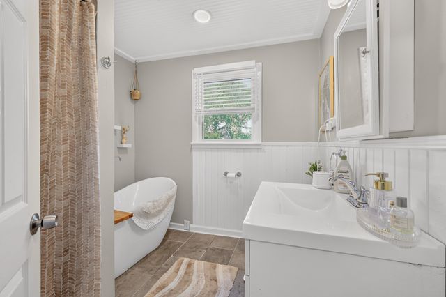 302 Dorr Dr, Goodlettsville, TN 37072