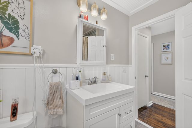 302 Dorr Dr, Goodlettsville, TN 37072