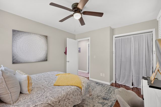 302 Dorr Dr, Goodlettsville, TN 37072