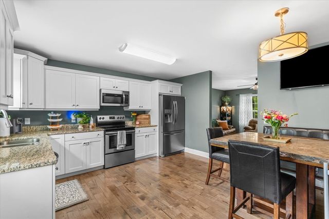 397 Woodlawn Ave, Dalton, GA 30721