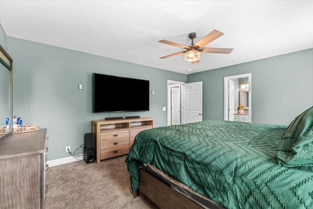 397 Woodlawn Ave, Dalton, GA 30721