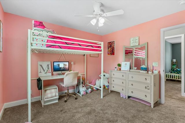 397 Woodlawn Ave, Dalton, GA 30721