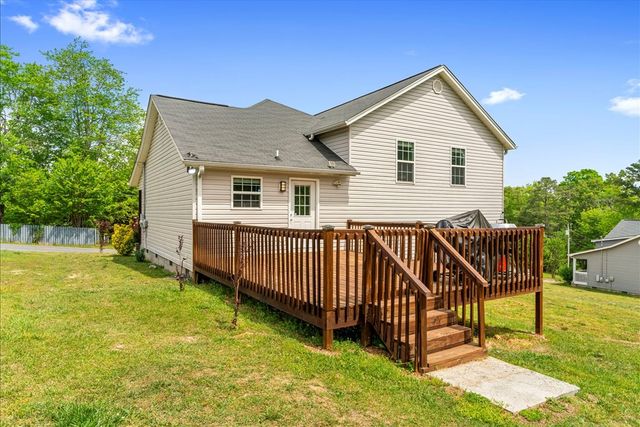 397 Woodlawn Ave, Dalton, GA 30721