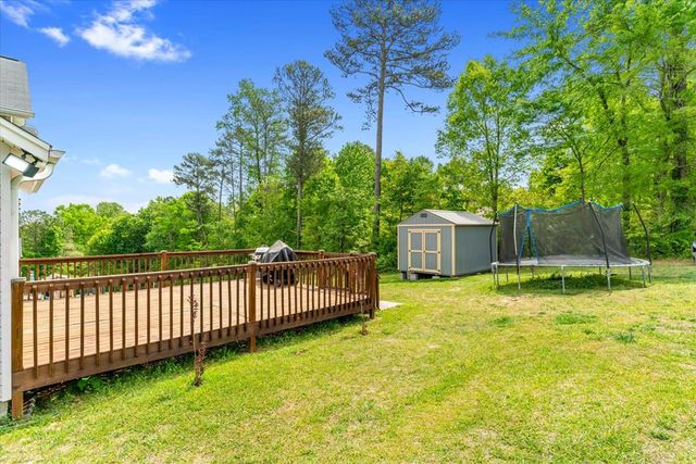 397 Woodlawn Ave, Dalton, GA 30721