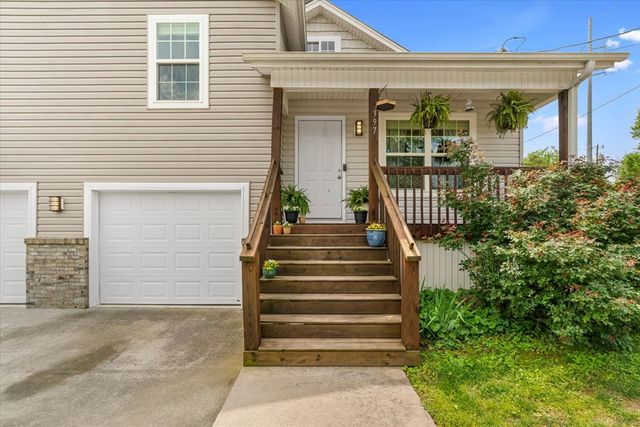 397 Woodlawn Ave, Dalton, GA 30721