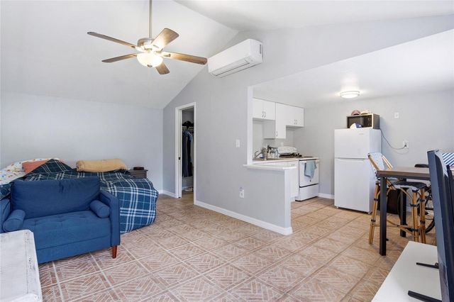 1921 E JEFFERSON STREET, Orlando, FL 32803