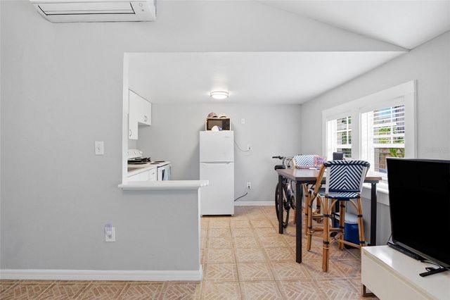 1921 E JEFFERSON STREET, Orlando, FL 32803