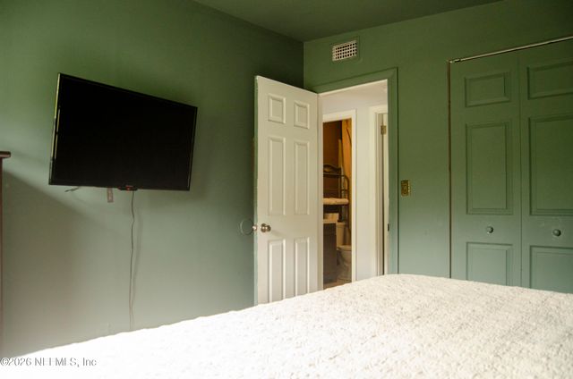 3061 PURDOM Drive, Jacksonville, FL 32223