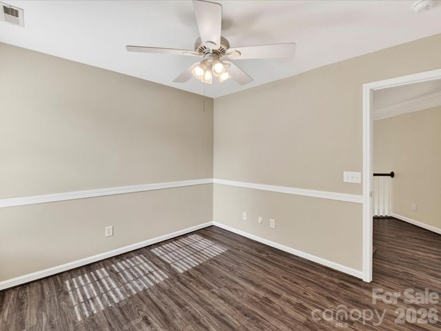 9334 Autumn Applause Drive, Charlotte, NC 28277