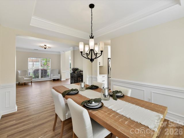 9334 Autumn Applause Drive, Charlotte, NC 28277