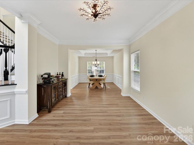 9334 Autumn Applause Drive, Charlotte, NC 28277