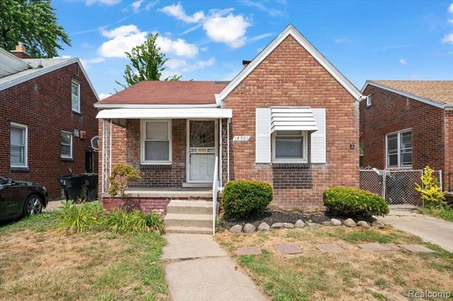 14981 Flanders Street, Detroit, MI 48205
