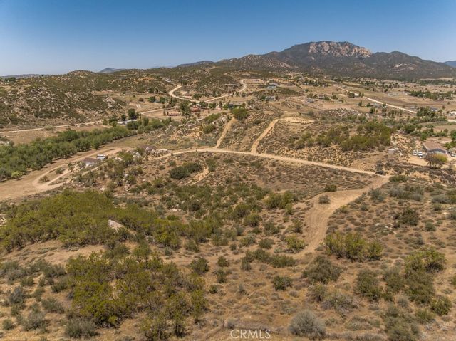 48805 Leaning Rock Court, Aguanga, CA 92536